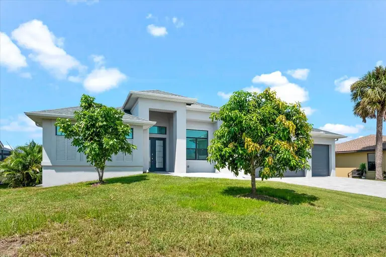 5217 FORBES TER — photo 2
