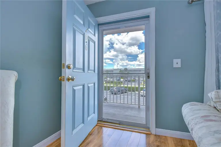 1893 SHORE DR S #206 — photo 2