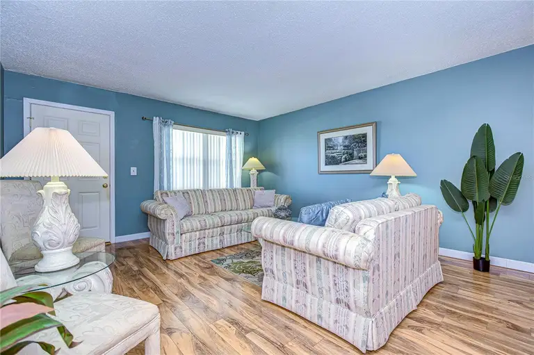 1893 SHORE DR S #206 — photo 4