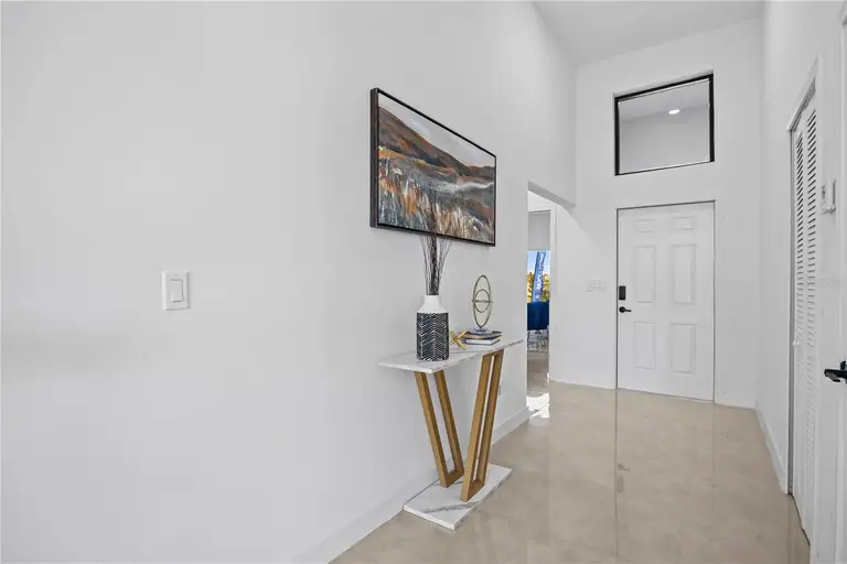 6372 CHORUS DR — photo 3