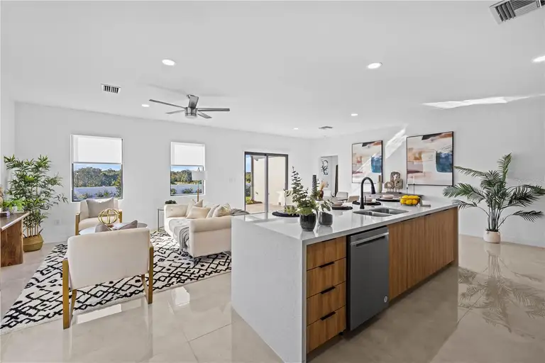 6372 CHORUS DR — photo 4