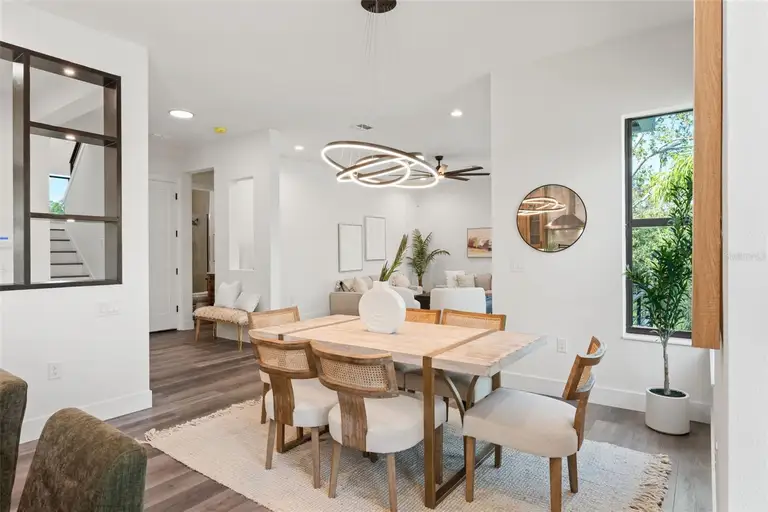 321 W HANLON ST — photo 3