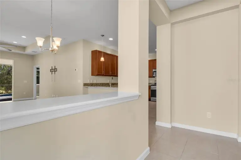 306 CORAL REEF WAY — photo 5