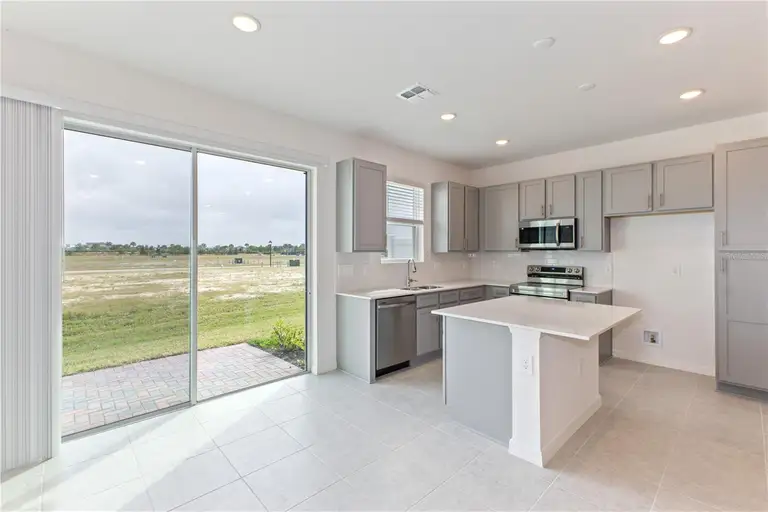 17347 PEREGRINE WAY — photo 3
