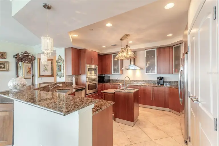 3703 S ATLANTIC AVE #501 — photo 4