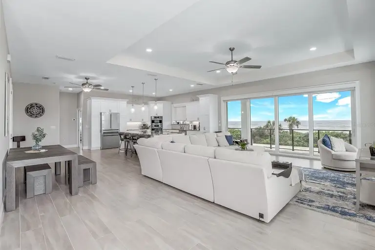 31 SEABRIDGE DR — photo 5
