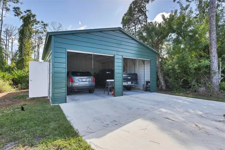 7168 LIGHTHOUSE ST — photo 4