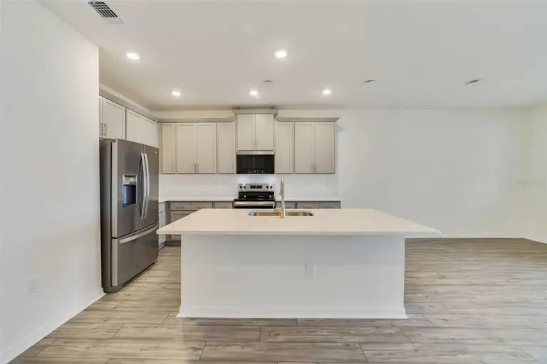 707 SOUTHERN EDGE WAY — photo 5