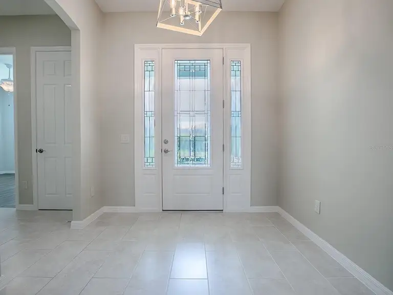 3283 SENNETT CIR — photo 3
