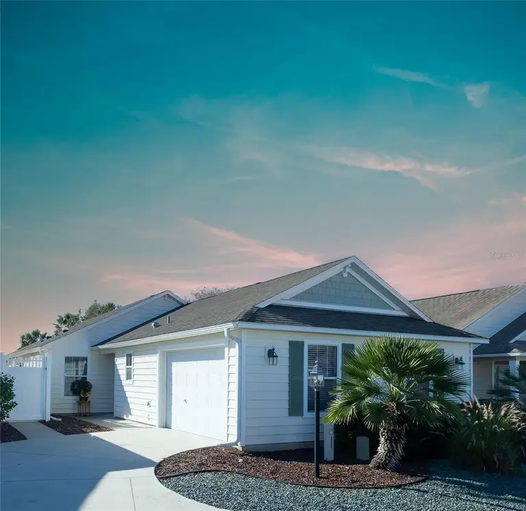 1750 KINGFISHER CT