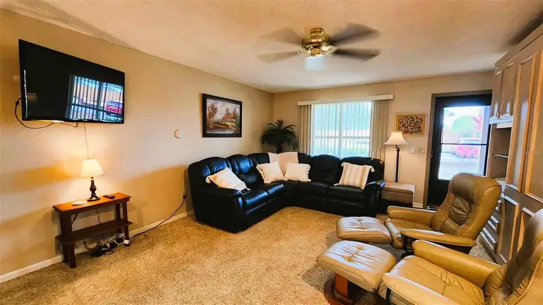 3200 RIVER RANCH BLVD #160 — photo 2