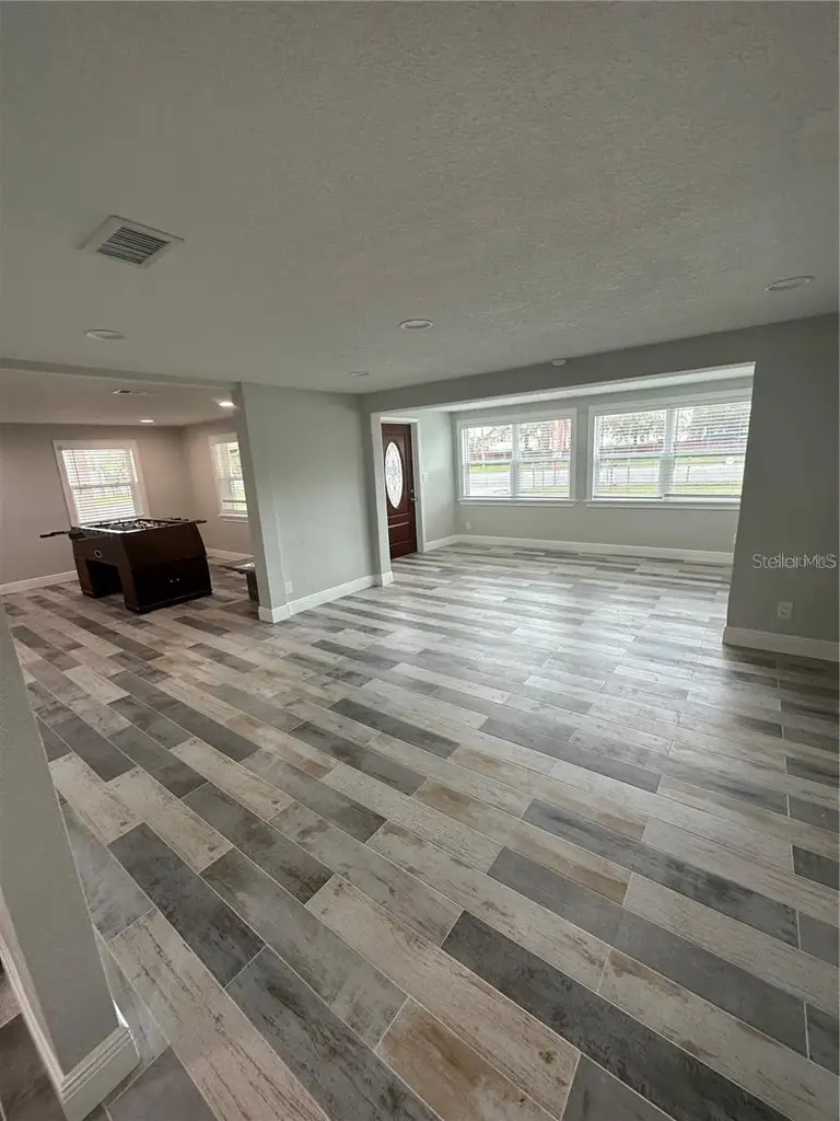 4116 S GOLDENROD RD — photo 3