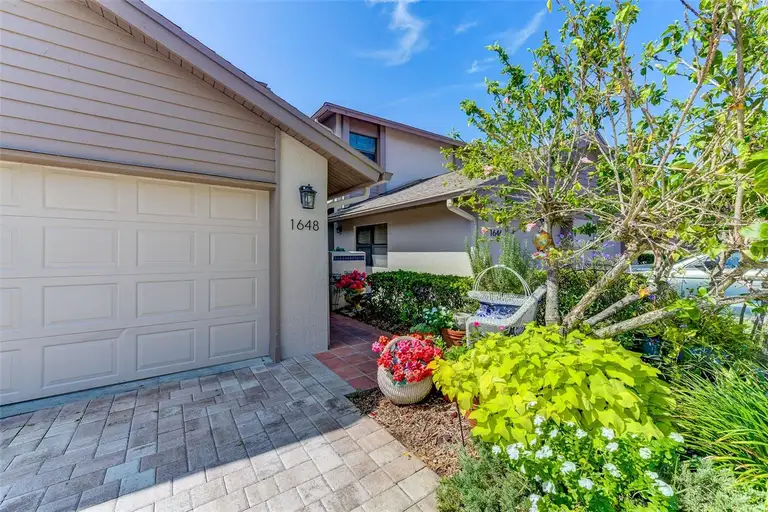 1648 STARLING DR #202 — photo 5
