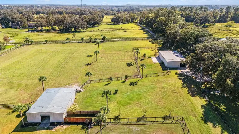 4520 NW 95TH AVENUE RD