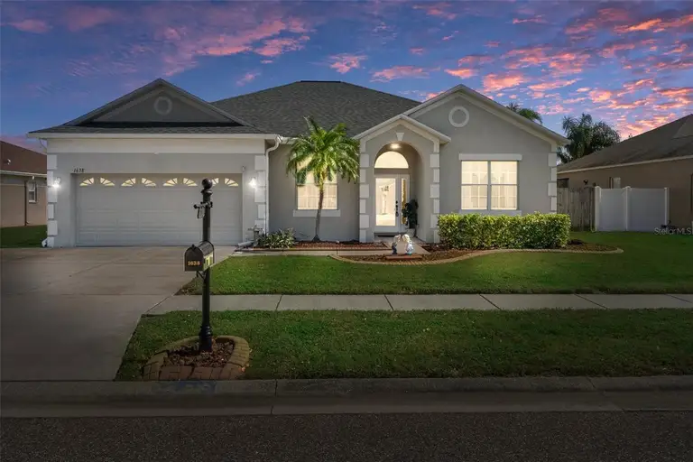 1638 SWAMP ROSE LN
