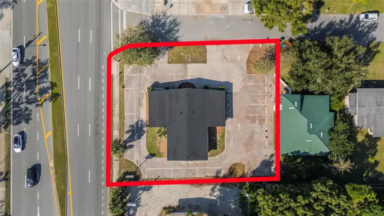 2445 LEE RD — photo 3