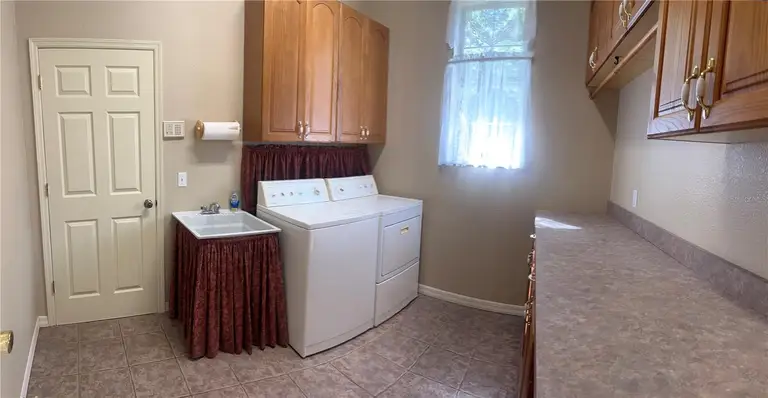 5324 N SIERRA VISTA DR — photo 5