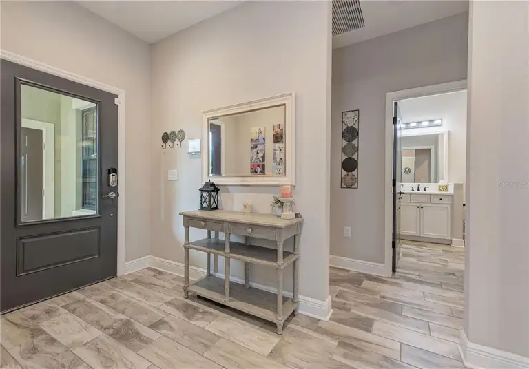 228 SAREZZO CIR — photo 4