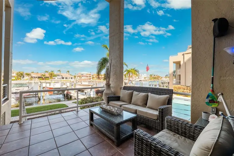 722 PINELLAS BAYWAY S #102 — photo 2