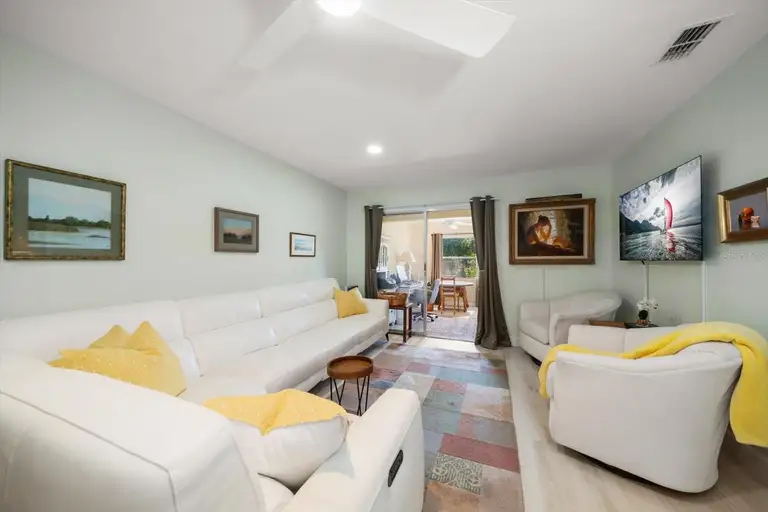 140 BRIGTON CT — photo 4