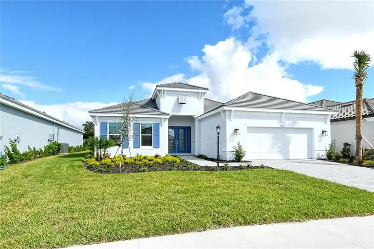 15625 SAN LAZZARO AVE — photo 3