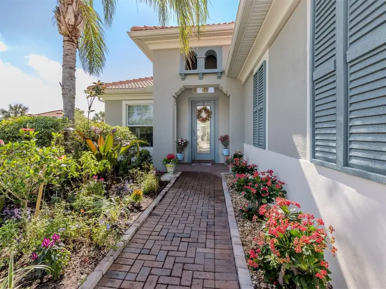 127 SEVILLA PL — photo 4