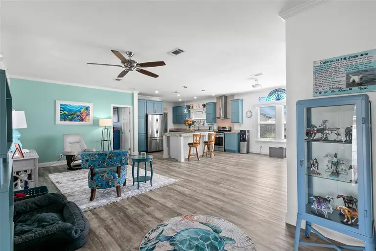 6901 AMERICANA DR NE #102 — photo 5