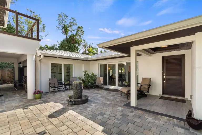 1610 HUDSON POINTE DR — photo 3