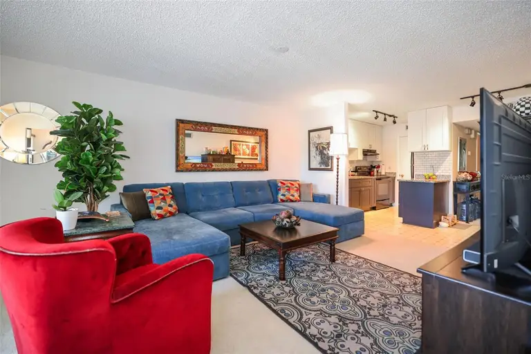 6400 46TH AVE N #212 — photo 3