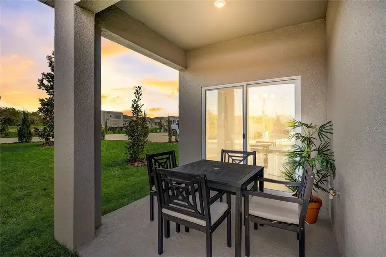 871 PEBBLE CREST LN — photo 3