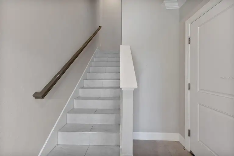 1904 MONTE CARLO DR — photo 5
