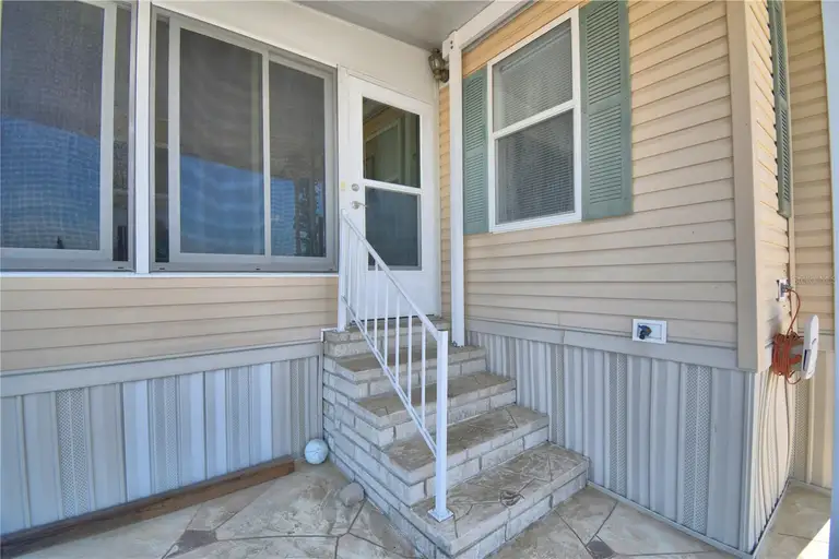 251 PATTERSON RD #J16-A — photo 4