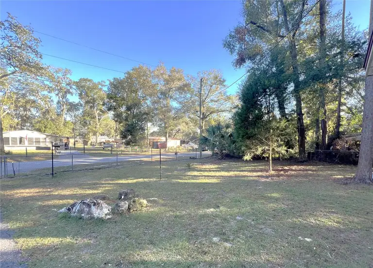 956 NW 110TH CT — photo 2