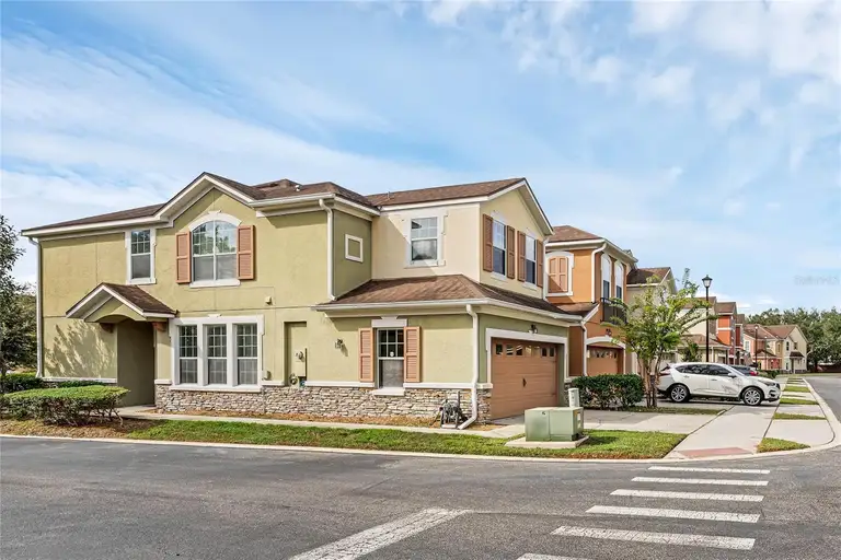 2129 VICTORIA GLEN DR — photo 2