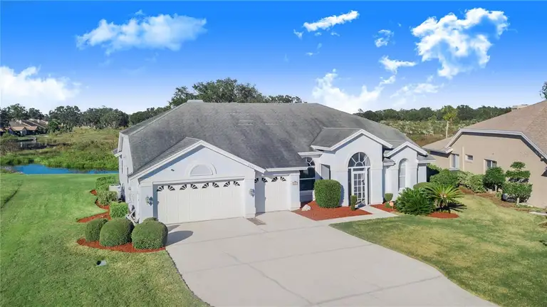 4402 FAIRWAY OAKS CT — photo 3