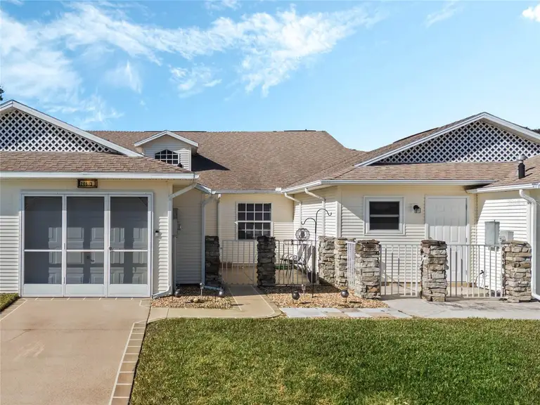 26613 RACQUET CIR — photo 4
