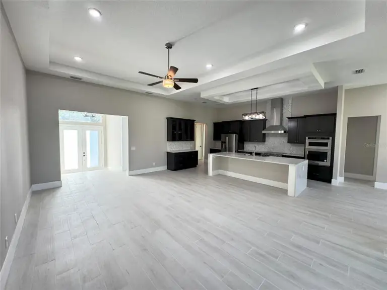 547 SANCTUARY GOLF PL — photo 2