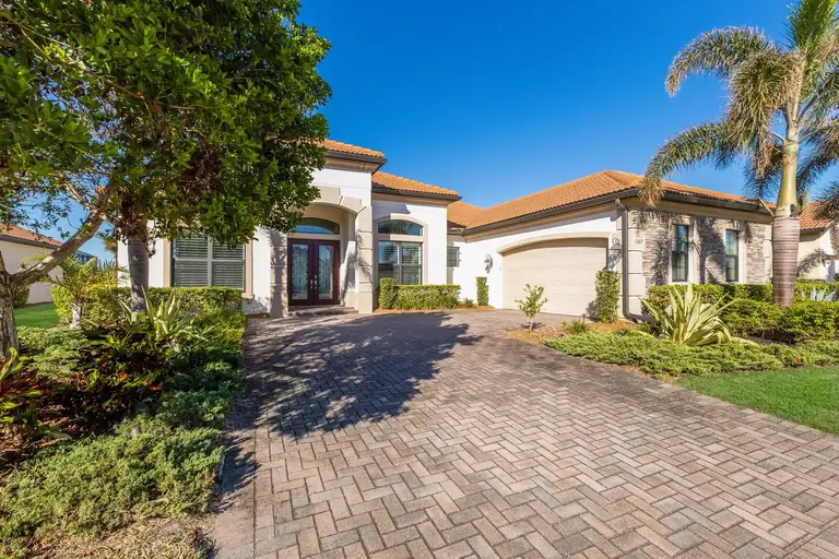 10817 WHISK FERN DR — photo 3