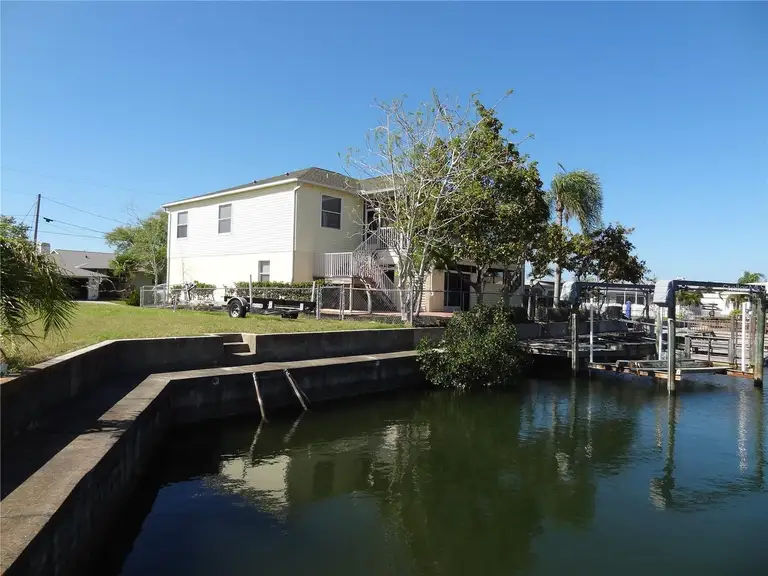 13730 GENE ROSSI AVE — photo 4
