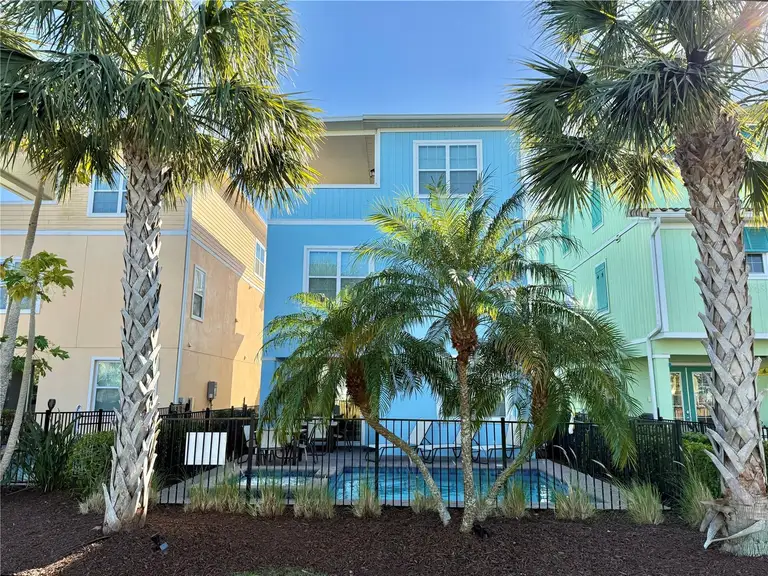 8035 SURF ST — photo 2
