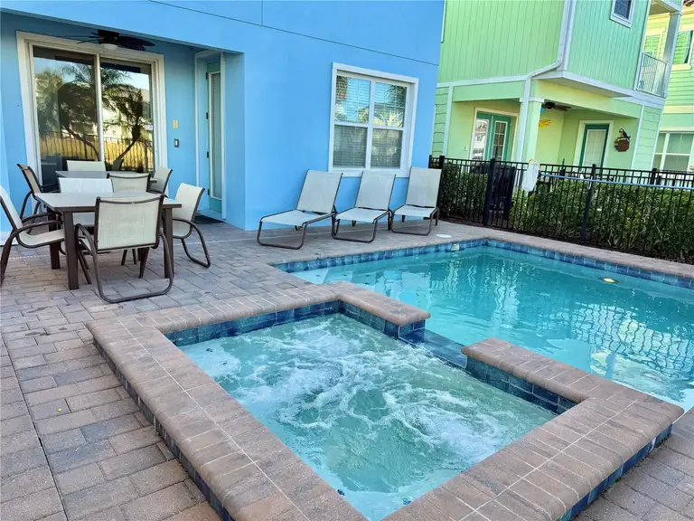 8035 SURF ST — photo 5