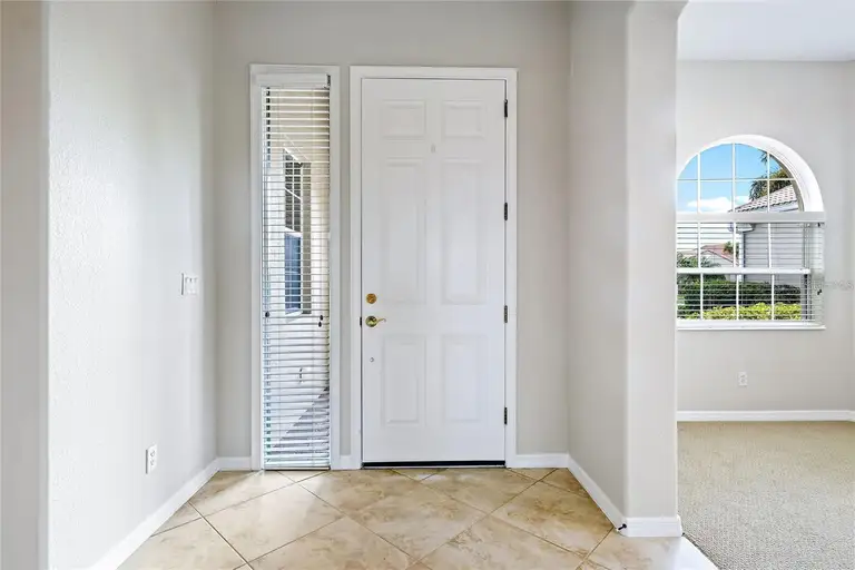 134 SAVONA WAY — photo 5