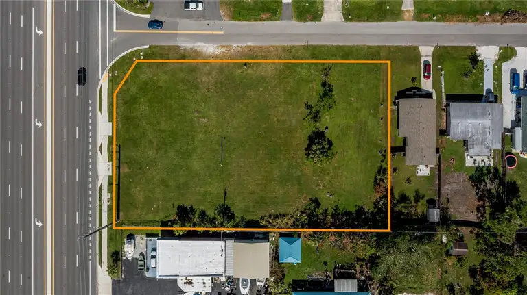 601 US HIGHWAY 41 BYP S — photo 2