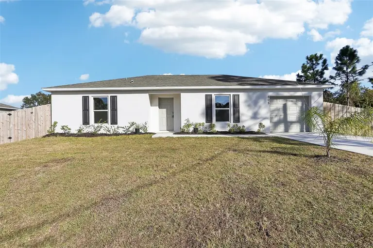 505 TITAN RD SE