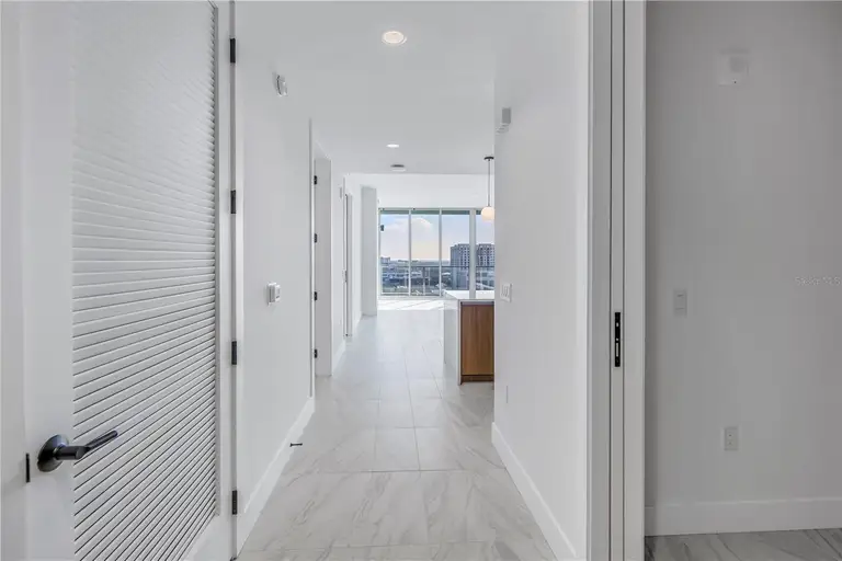 777 3RD AVE N #1206 — photo 2