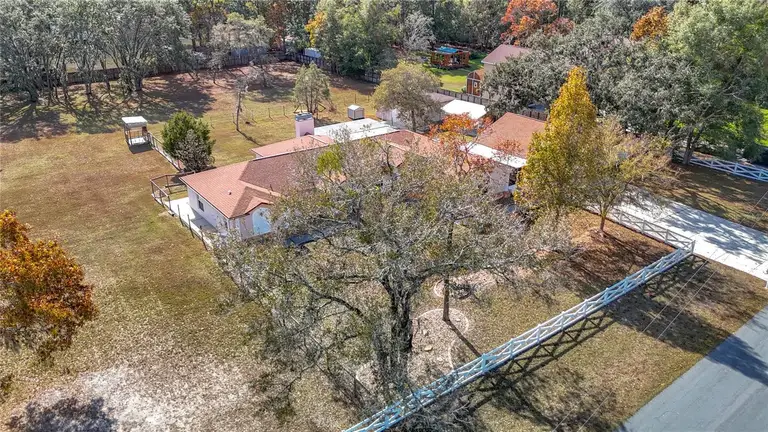 5085 BONE LN — photo 2