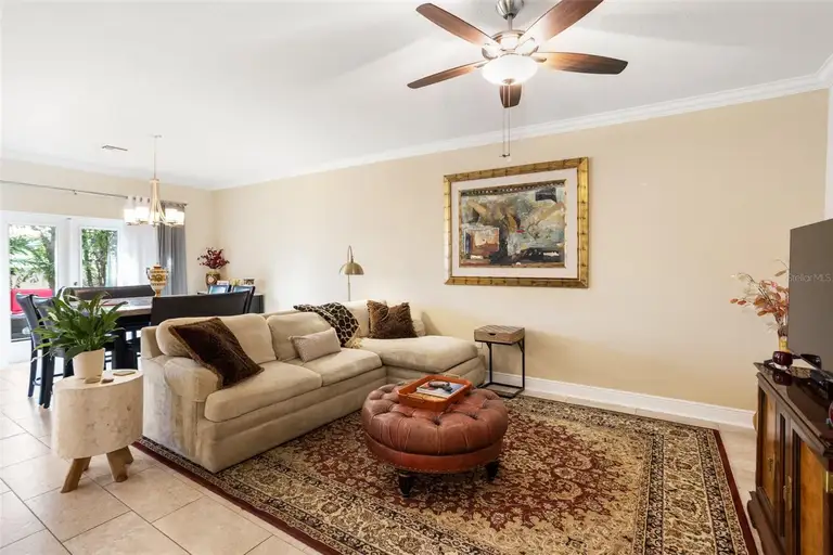 829 DATE PALM LN — photo 4