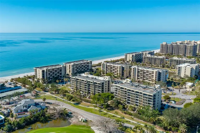1065 GULF OF MEXICO DR #105 — photo 4