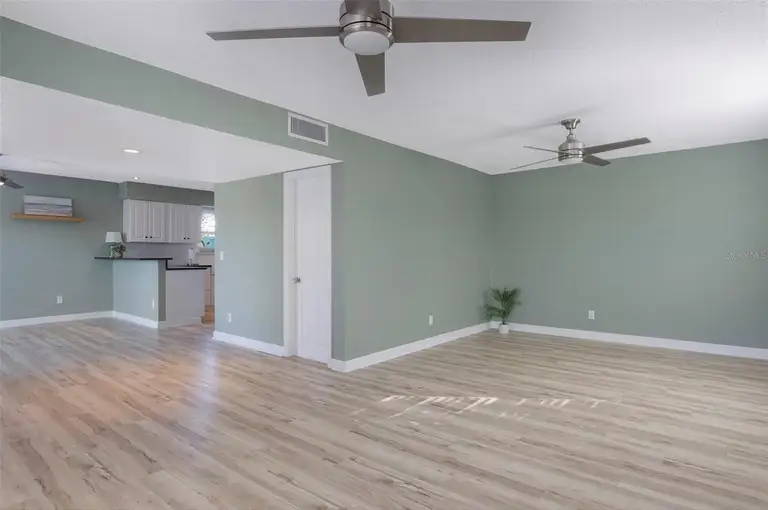 115 CANAL AVE #1 — photo 4