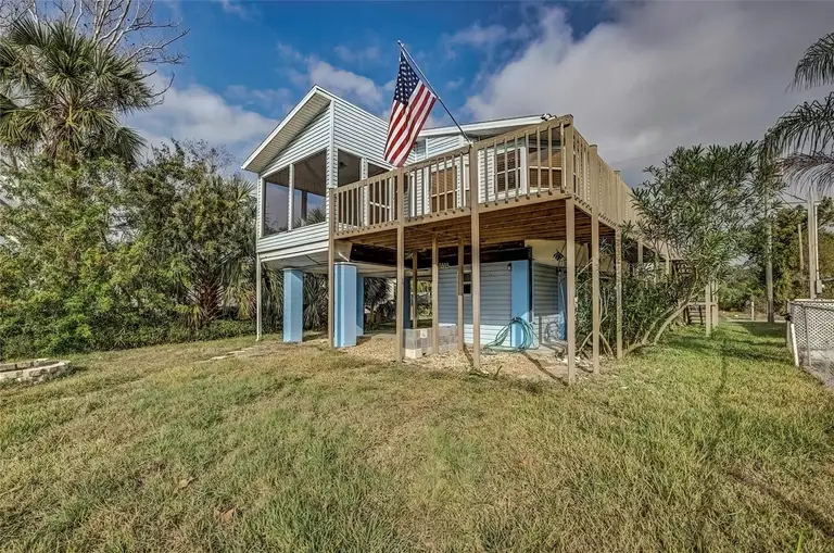 7132 WILCOX DR — photo 2